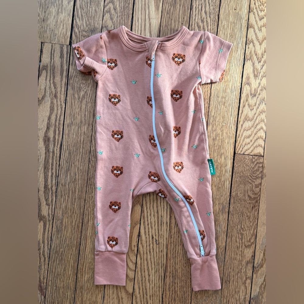 Parade Lion One Piece - Size 0-3 Months